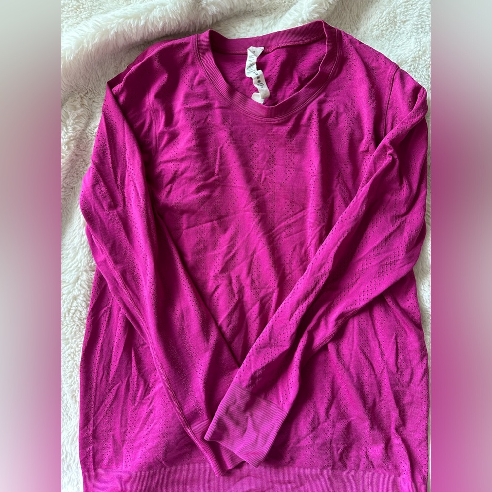 Lululemon Swiftly Breathe Long Sleeve Fetching Lines Size 8